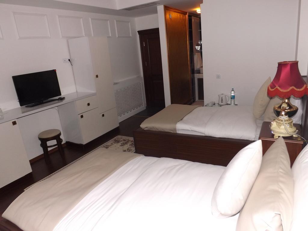 קארס The Gala Palace Suits חדר תמונה